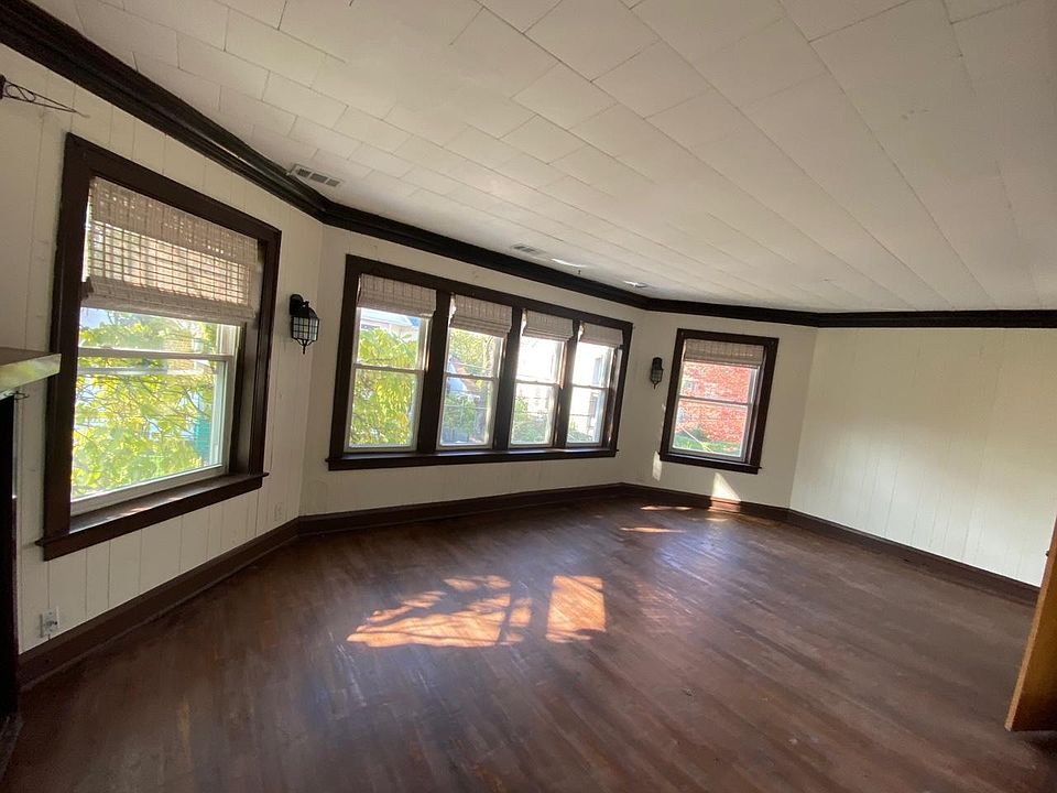 1st image of 7039 S Kimbark Ave #2