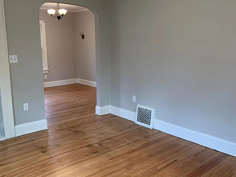 135 Riverside Ave — Photo 3