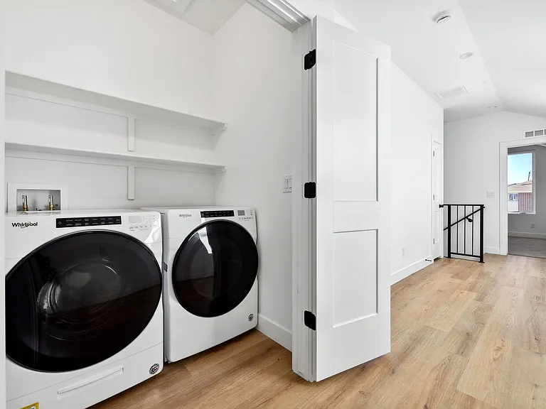 Washer and Dryer on the 2nd Floor