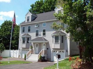 114 Boardman St, Haverhill, MA 01830