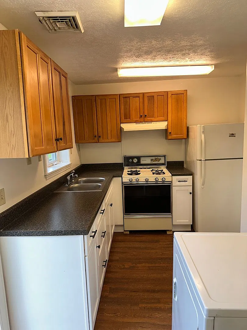 3501 Prices Fork Road — Photo 1