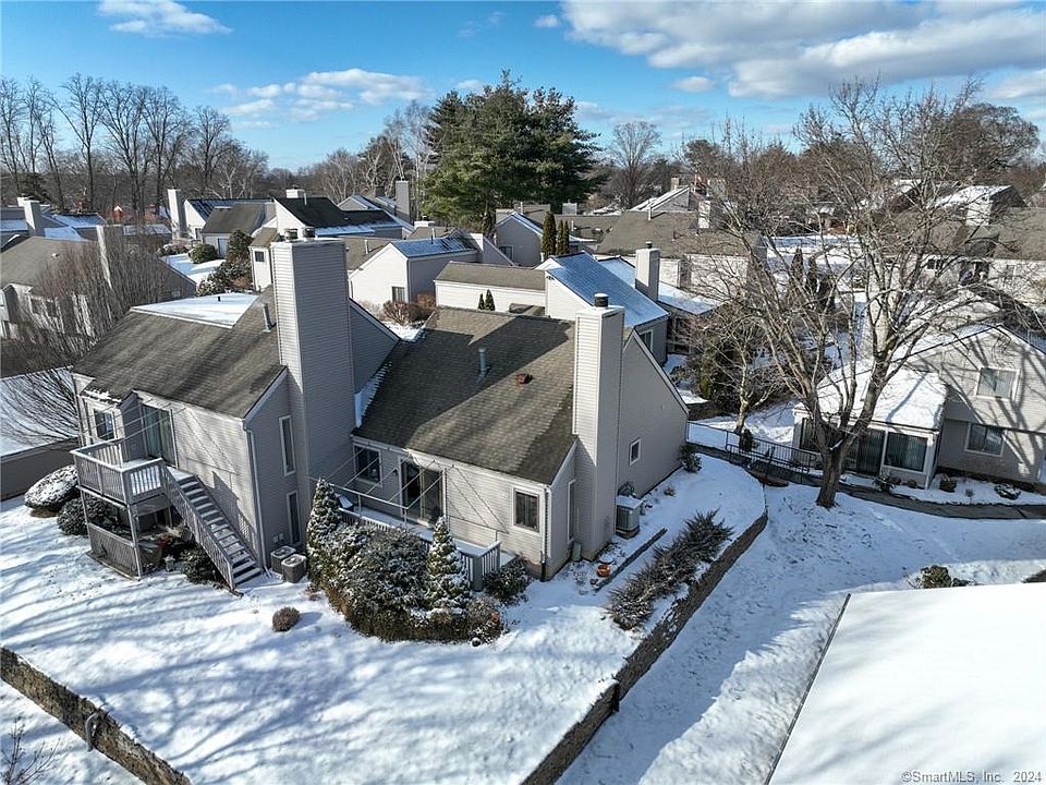 1st image of 112 Hollister Way South #112