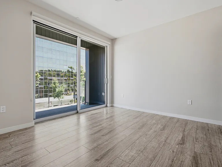 16300 Ventura Blvd #322 — Photo 25