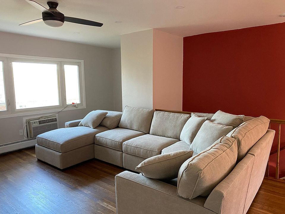 1st image of 47 Wedgewood Dr APT 134