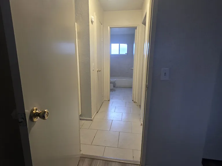 Orange St — Photo 11