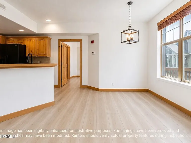 1653 Fox Hollow Ln #E — Photo 8