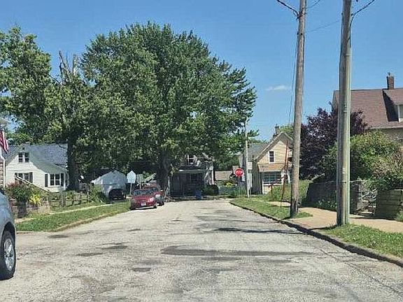 4th image of 1713 16th Ave
