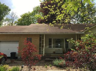 100 S Maple St, Fairfield, IA 52556