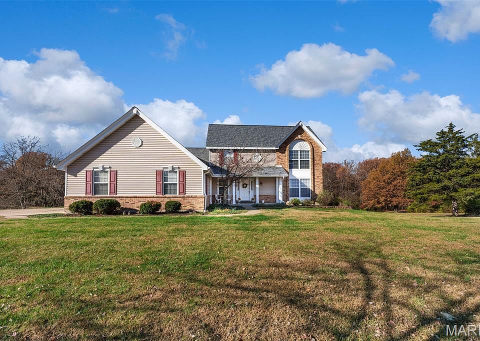 1st image of 1329 Lakeway Dr