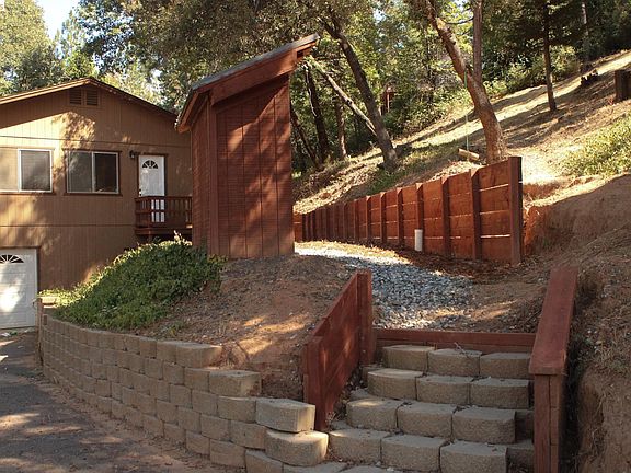2nd image of 20571 Deerhaven Dr