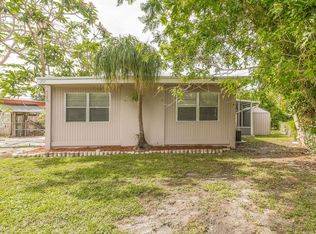 250 Kingsbridge St, Boca Raton, FL 33487