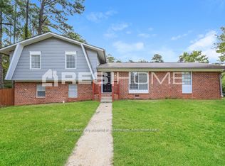 8724 Homewood Ct, Riverdale, GA 30274