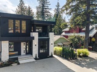 278 Fir St, Fraser Valley, BC V2R 4Y5
