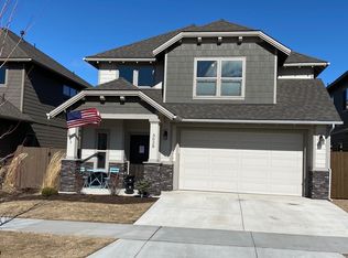 3028 NE Flagstone Ave, Bend, OR 97701