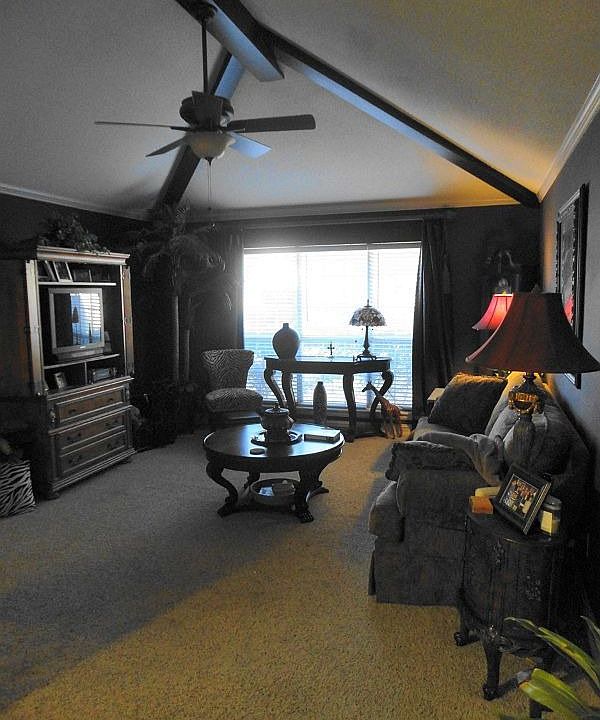 1st image of 117 Lakewood Dr