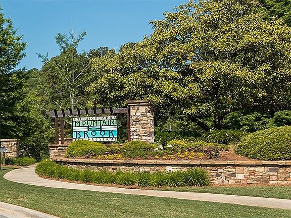 5th image of 421 Mountain Mist Dr