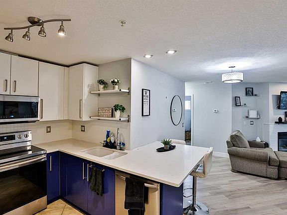 2nd image of 5115 E Richard Rd SW #211