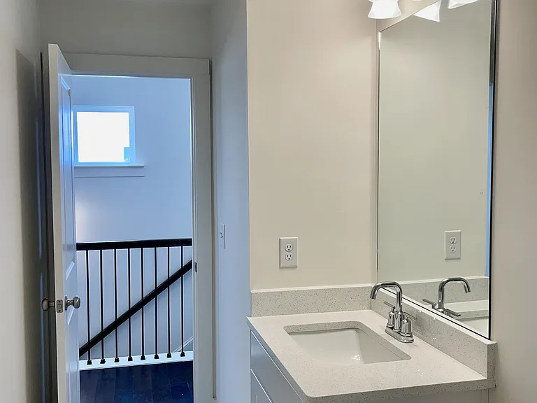 123 Auburn Run Ln #1 — Photo 16