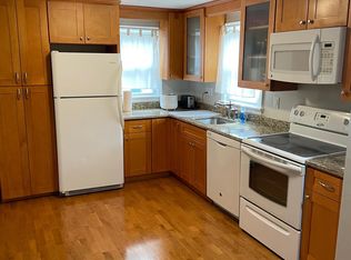 646 Main St #A, Woburn, MA 01801