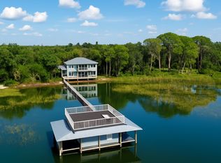 424 Lake Mirror Dr #1, Lake Placid, FL 33852