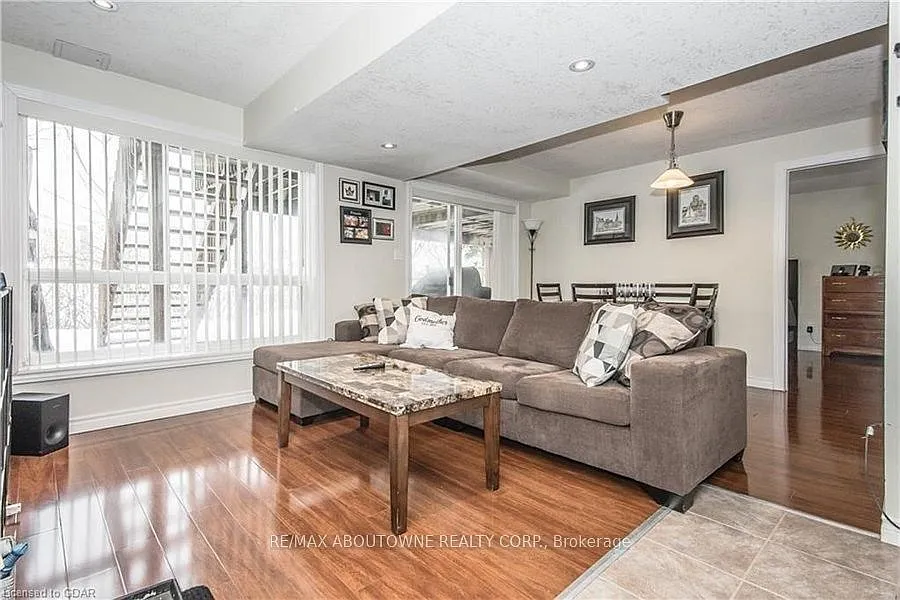 235 Farley Dr #Basement photo 1