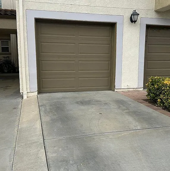 15423 Park Point Ave #106 — Photo 34