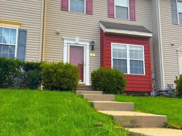 9 Hurst Ct, Baltimore, MD 21236