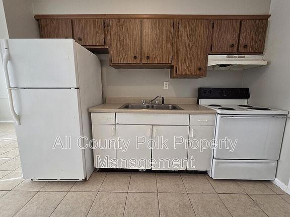 4th image of 107 Hamolia Ave