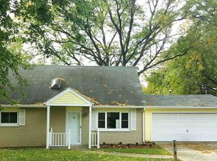 5819 N Brookwood Dr, Fort Wayne, IN 46835