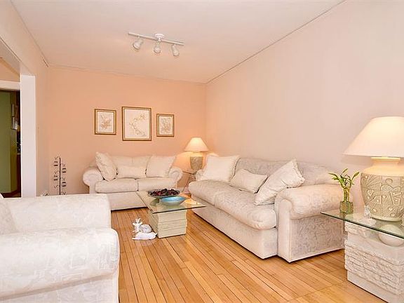 5th image of 1007 Hannah Ave