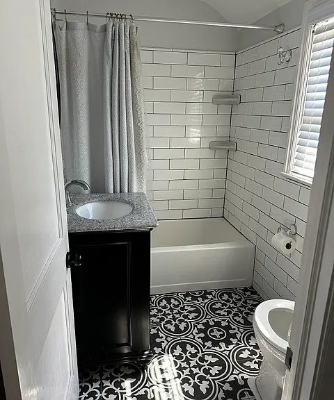 15 Letitia Ln — Photo 5