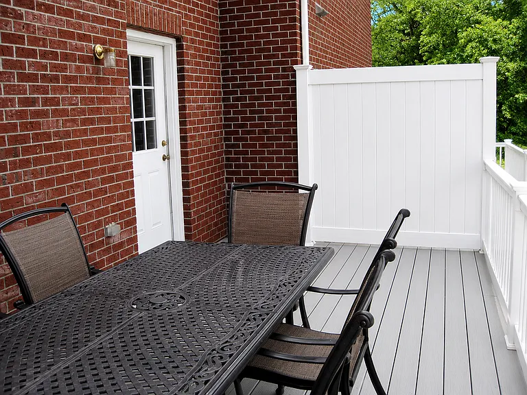 Private Deck