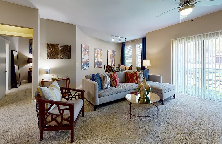 Delante Apartments — Photo 20