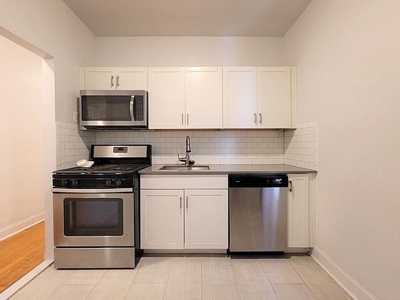 3rd image of 25-74 33rd St #J2