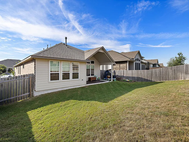 120 Upland Dr — Photo 21