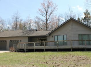 6750 Old Vanderbilt Rd, Vanderbilt, MI 49795