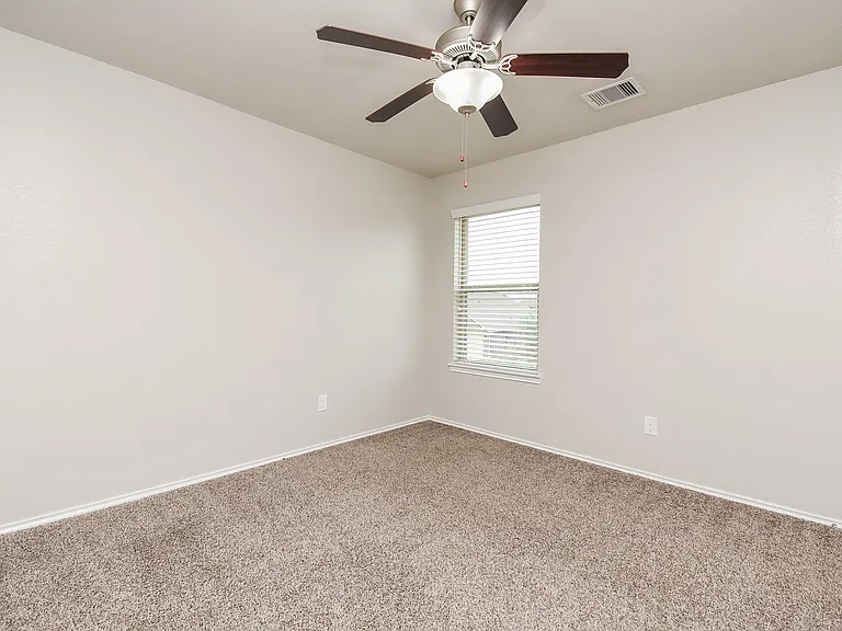 4602 Tuscan Lily Dr — Photo 16