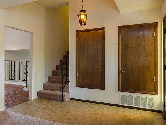 5th image of 7016 Christy Ave NE