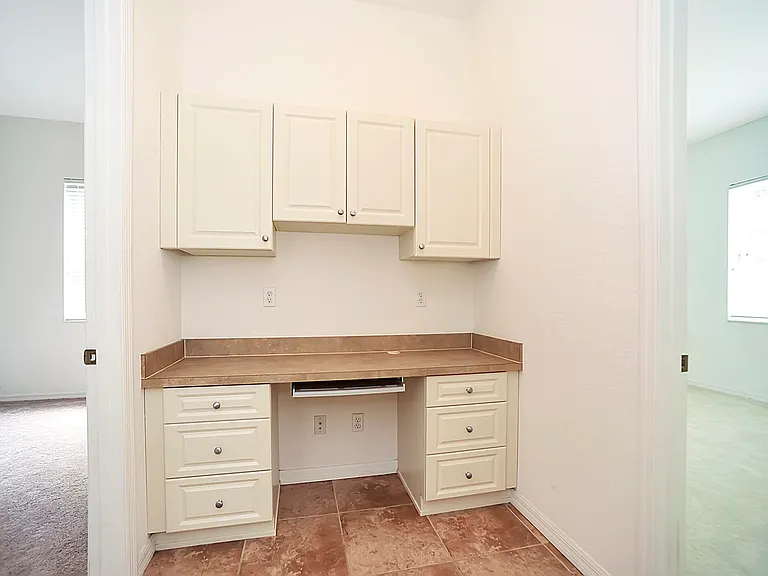 4859 Chastain Dr — Photo 18