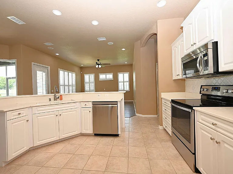 2618 High Ridge Dr — Photo 7