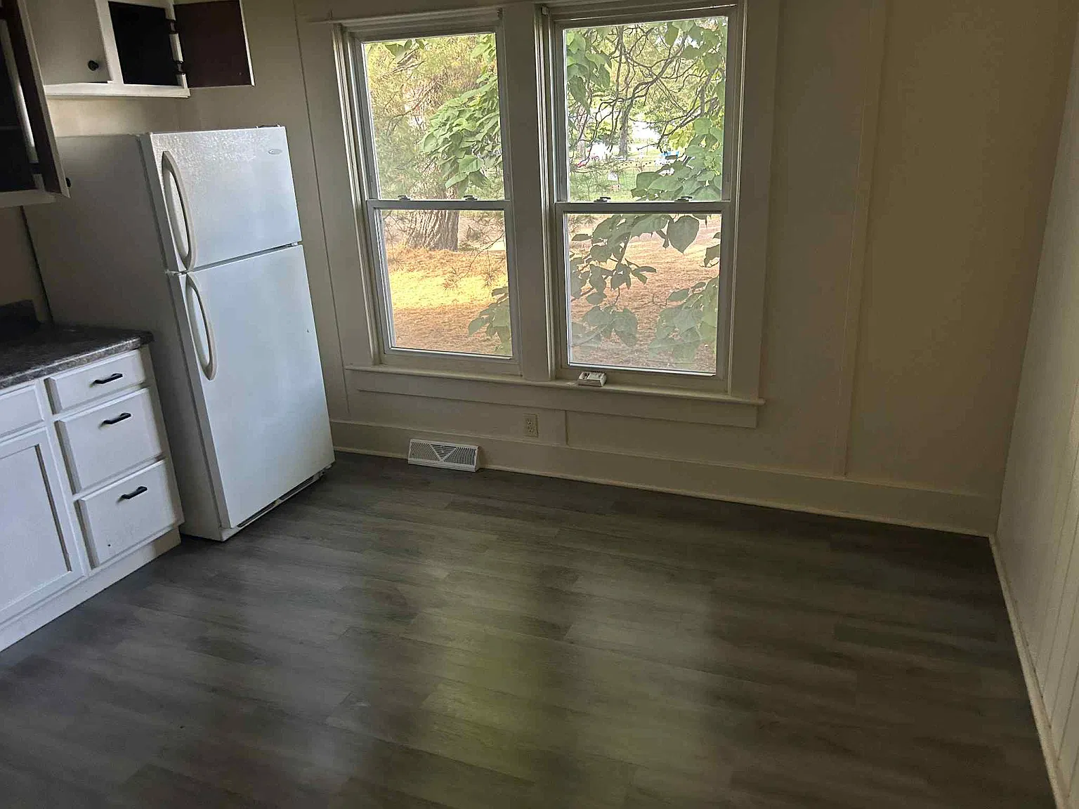 1 bed, $1,300 — Photo 4