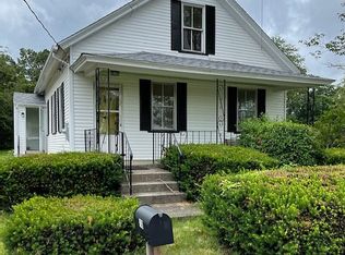 136 Quarry St, Willimantic, CT 06226