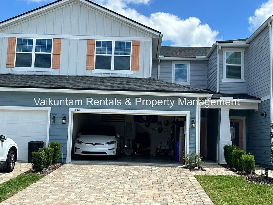 1st image of 754 Cherry Elm Dr