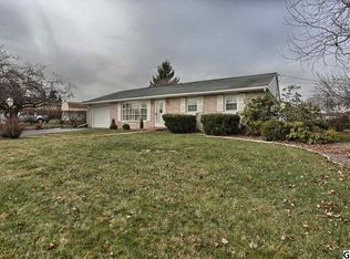 902 Willow Ln, Lebanon, PA 17046