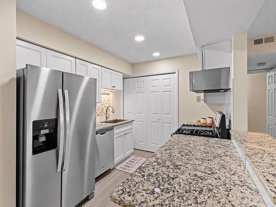 1st image of 1301 Hillbrow Ln APT 203