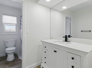 112 Heather Rdg, Rochester, NY 14626