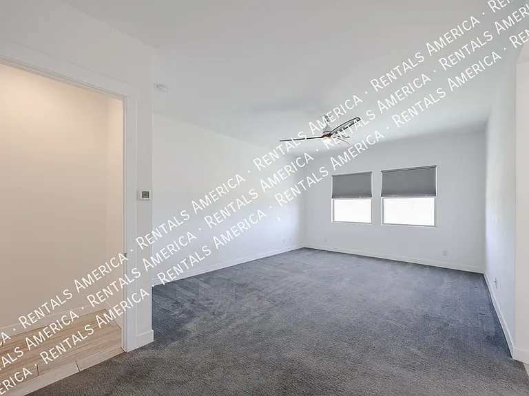 31219 N 136th Way — Photo 45