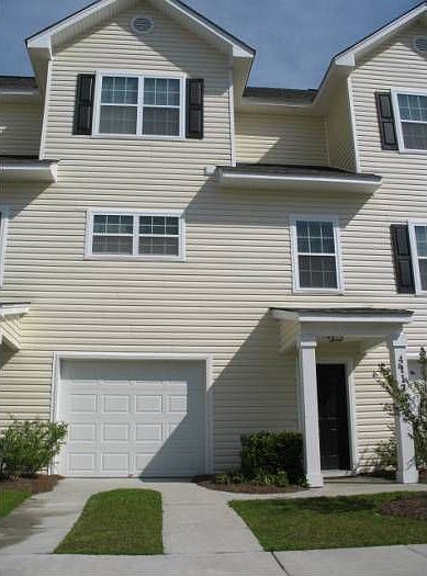 2bd/2.5ba Townhome