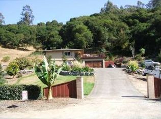 570 Strawberry Canyon Rd, Royal Oaks, CA 95076