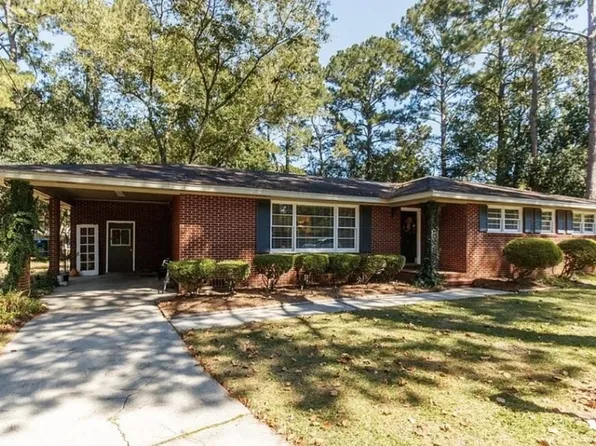 51 Loganberry Cir, Valdosta, GA 31602